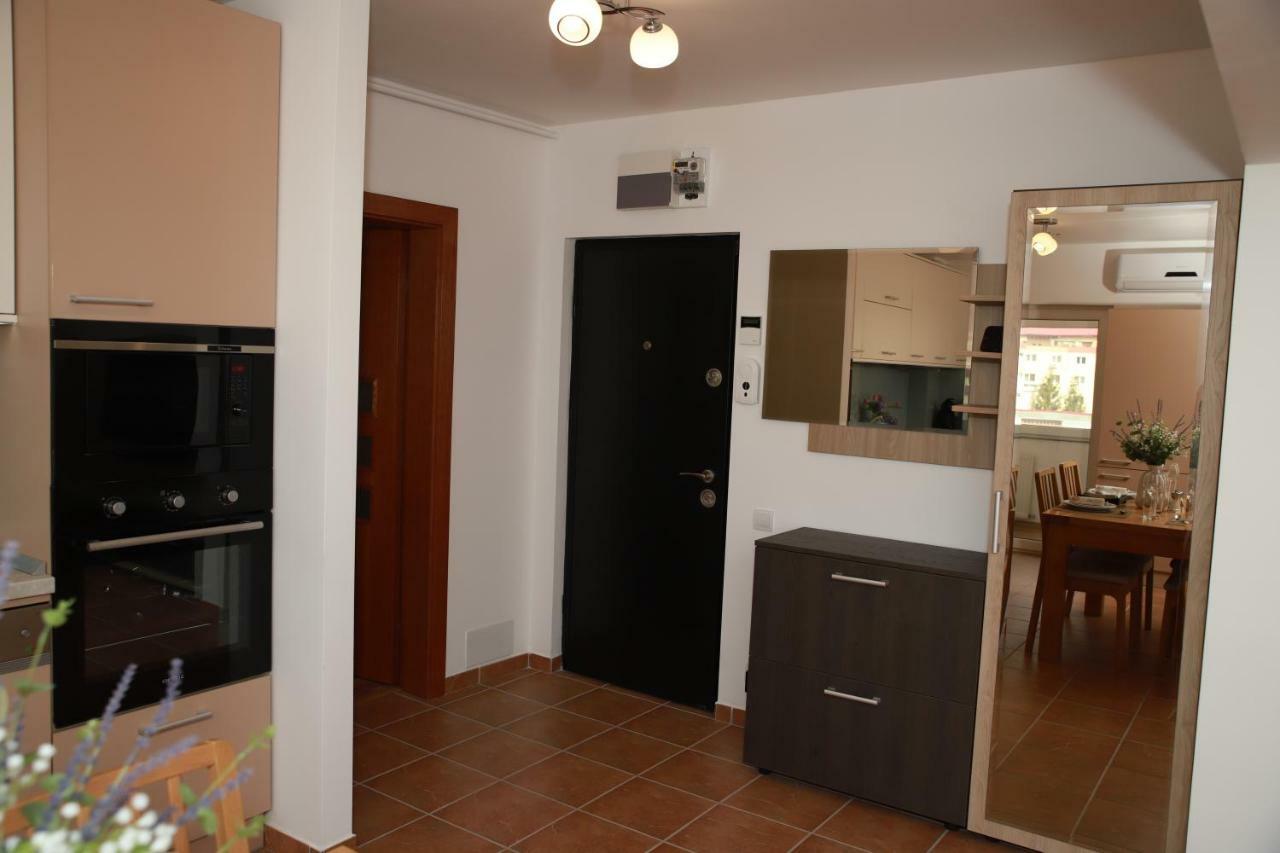 Cozy Apartment In Brașov Exterior foto