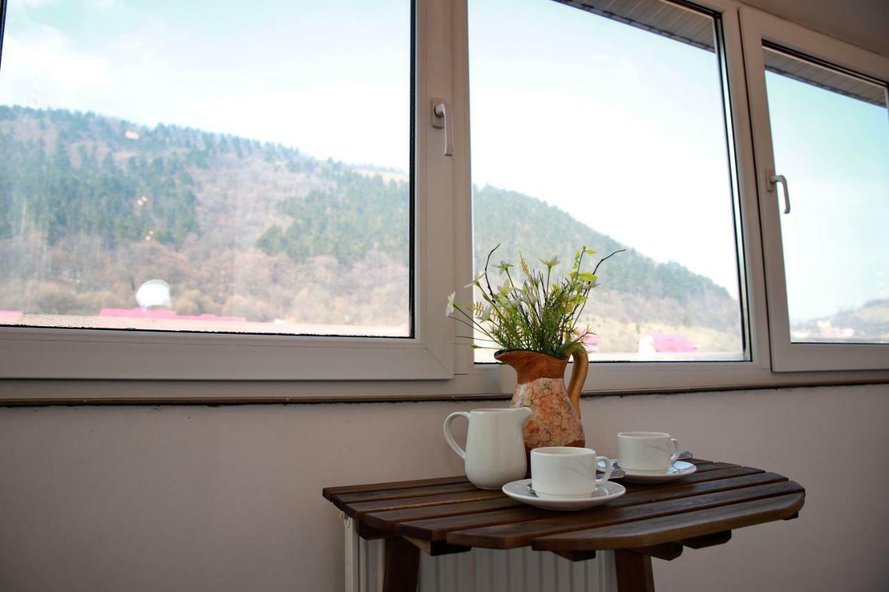 Cozy Apartment In Brașov Exterior foto